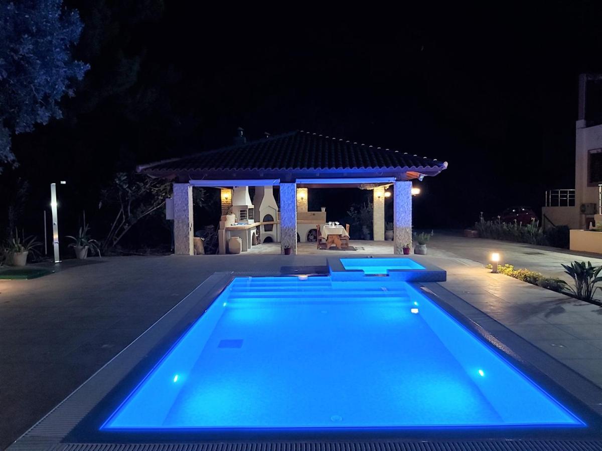 Fiore Di Rodi - Private Pool, Jacuzzi And Barbecue Ialysos  Exterior photo