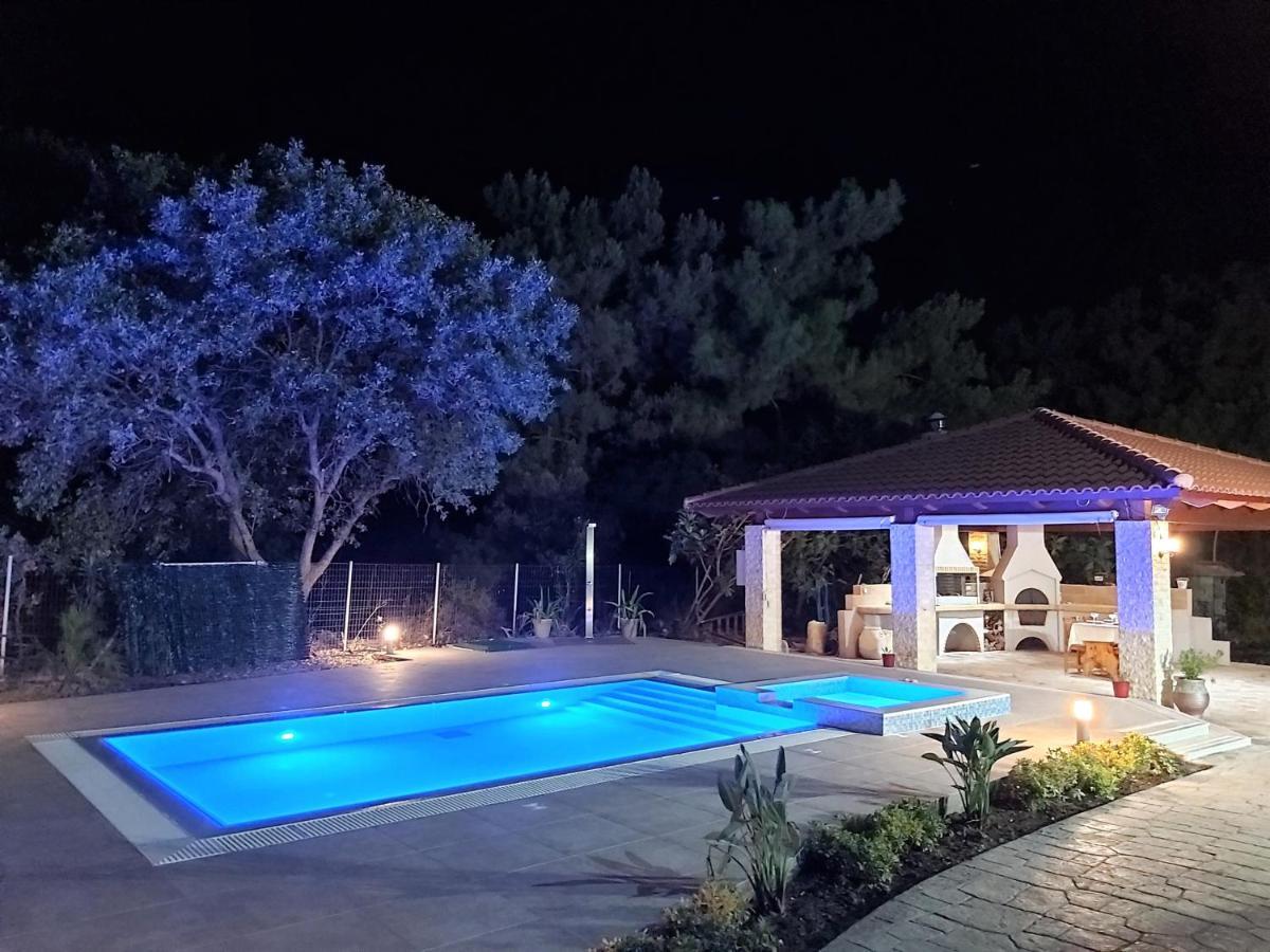 Fiore Di Rodi - Private Pool, Jacuzzi And Barbecue Ialysos  Exterior photo